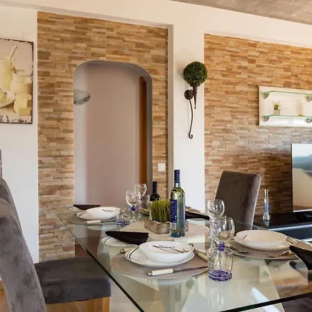 Apartment Lovely One Bedroom In Alvor
