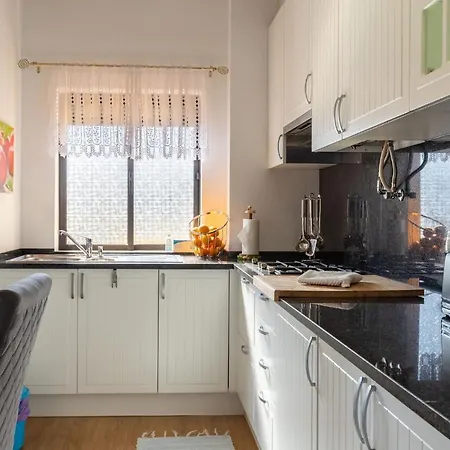 Lovely One Bedroom In